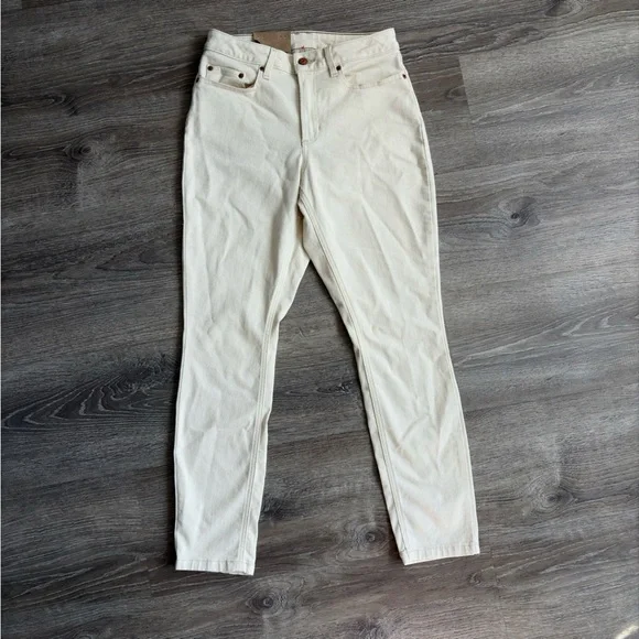 ✨NWT✨L.L. Bean BeanFlex®Jeans, High-Rise Slim-Leg Ankle - Picture 4 of 6